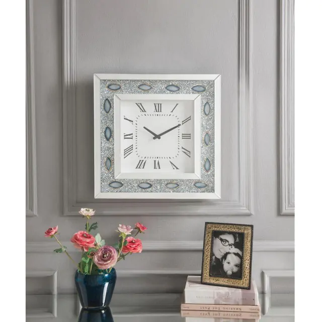 Mirrored Faux Crystal And Agate Wall Clock Mirrored Faux Crystal And Agate Wall Clock