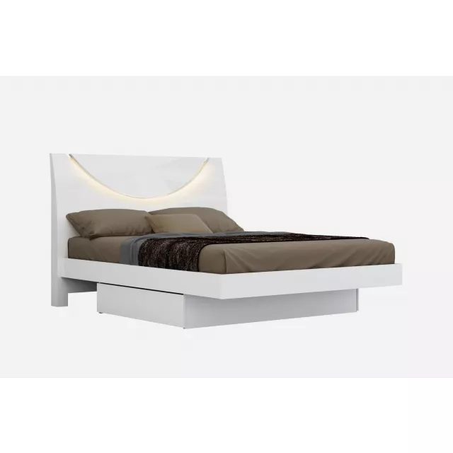 Solid wood king-sized bed with white finish