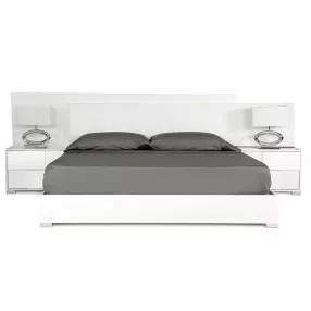 Queen White Four Drawers Bed