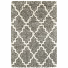 6' X 9' Grey And Ivory Geometric Shag Power Loom Stain Resistant Area Rug