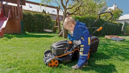 How to Change the Oil in Your Lawn Mower with these Tips