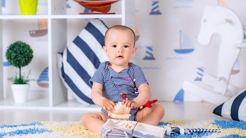 How to Use a Nautical Theme to Decorate Your Baby's Nursery