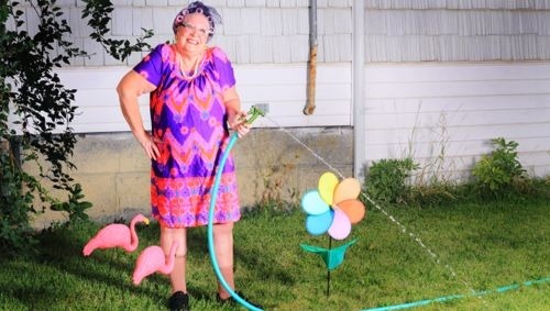 The Best Techniques to Use for Dealing with Neglectful Neighbors
